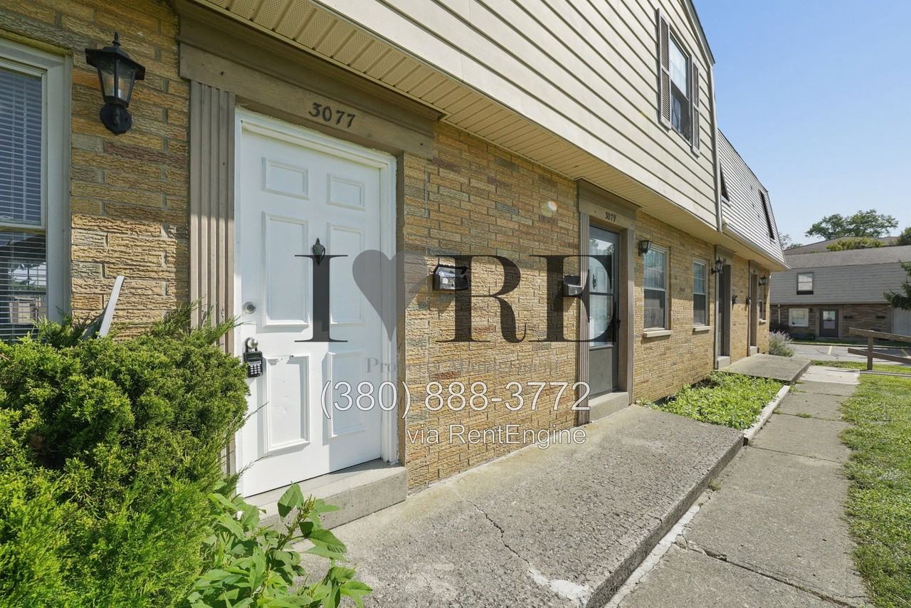 3077 Morsetowne Ct S - Photo 3 of 27