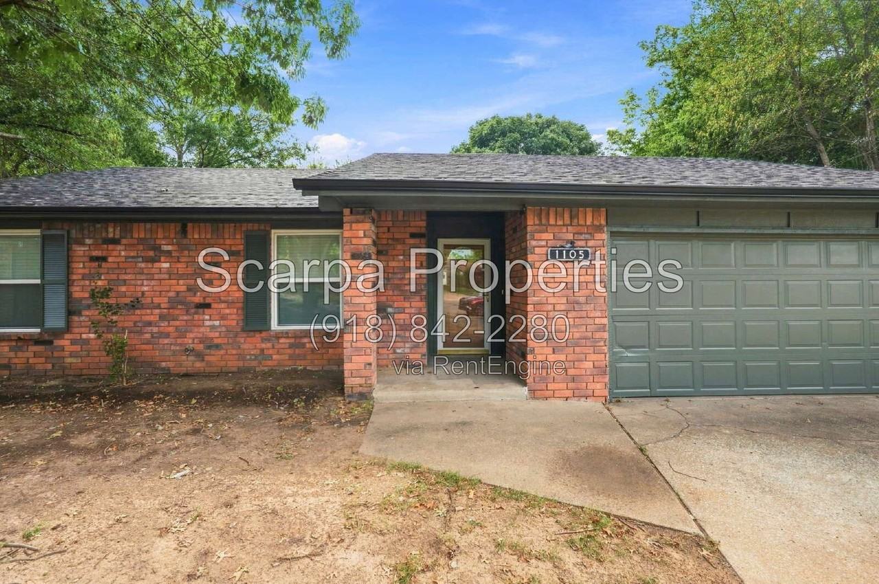 1105 W Vicksburg Pl - Photo 2 of 20