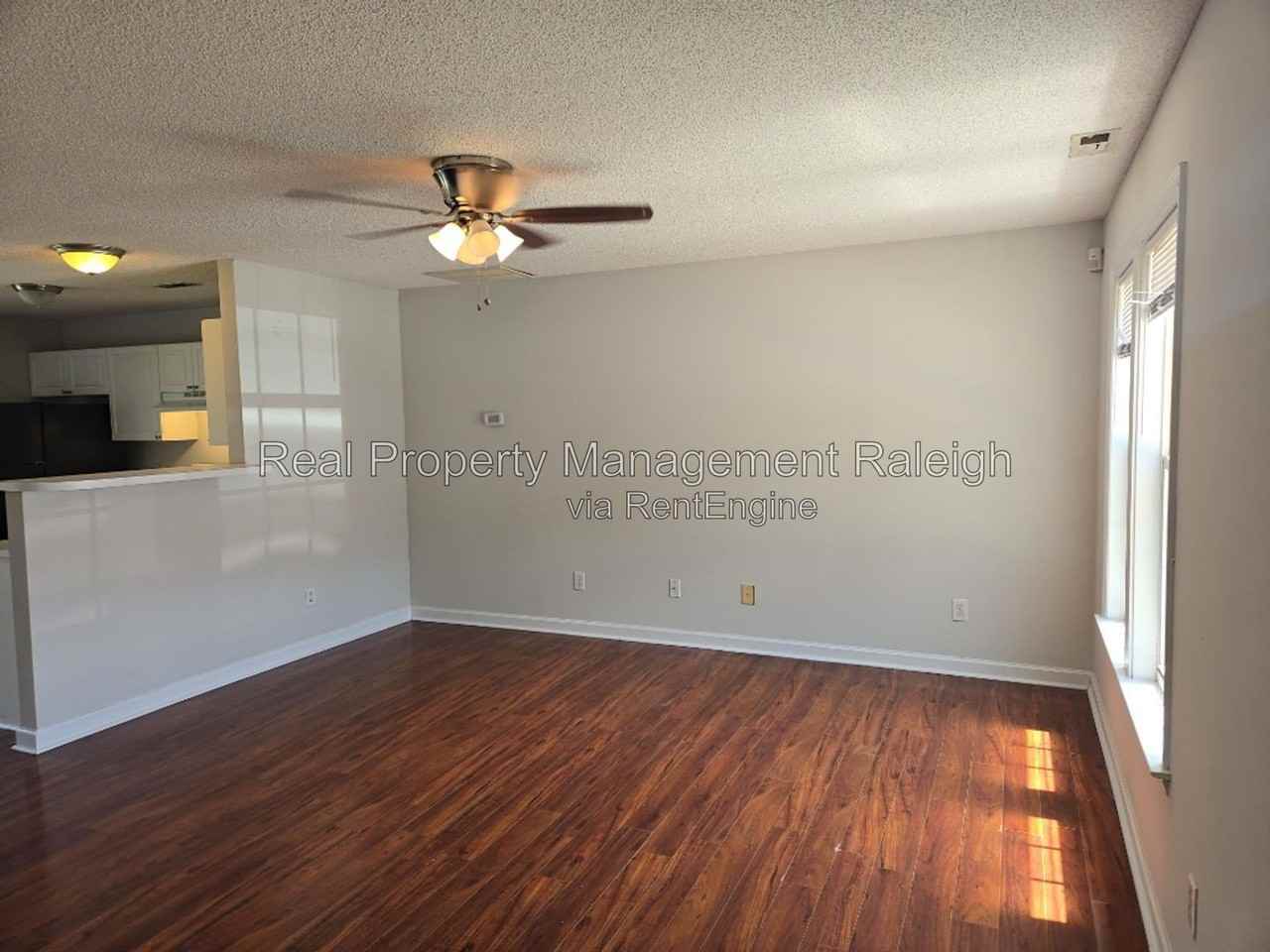 5105 Jimmy Ridge Pl - Photo 2 of 6