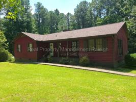 featured image of 12421 Marsh Field Dr