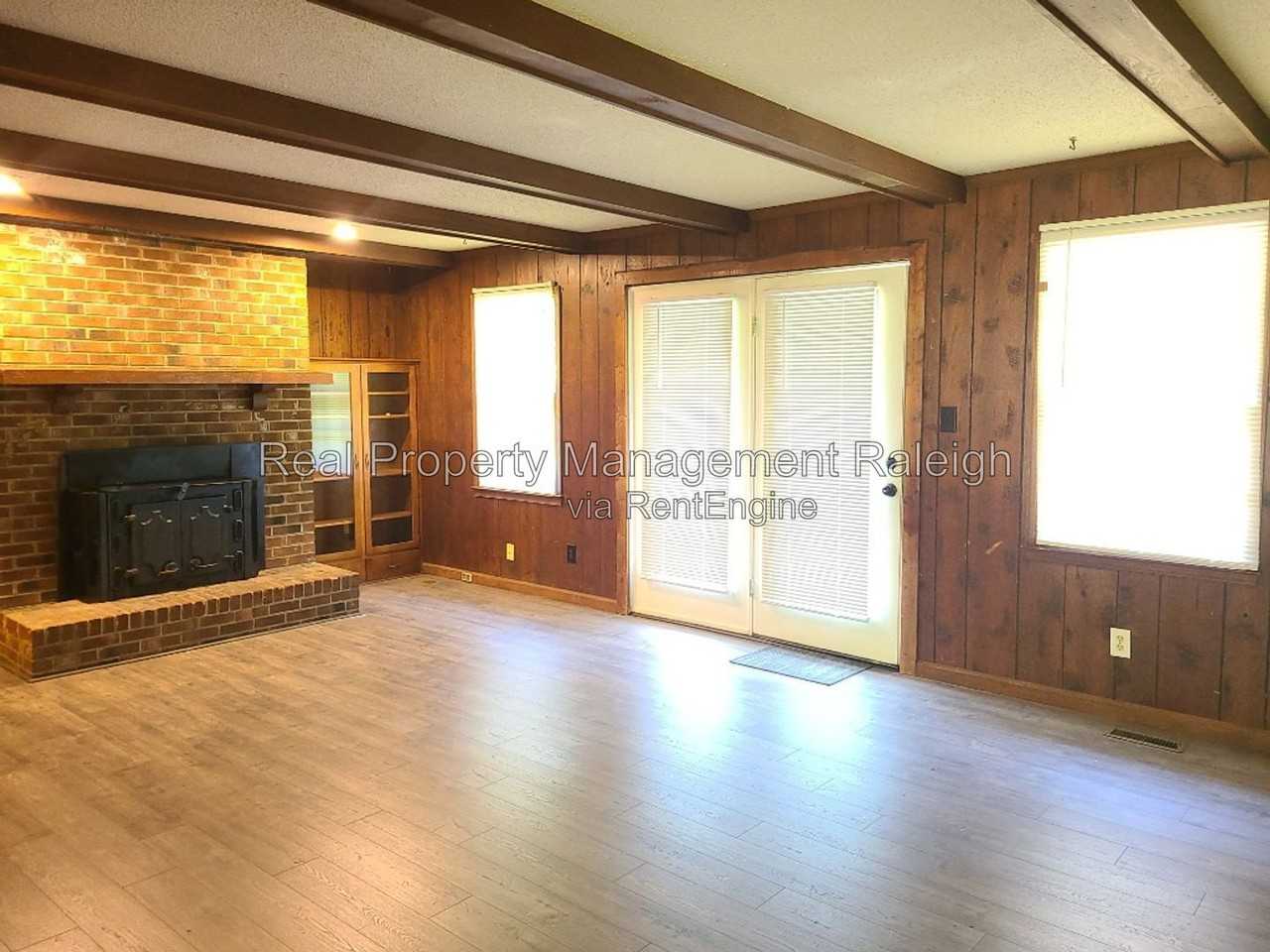12421 Marsh Field Dr - Photo 7 of 13