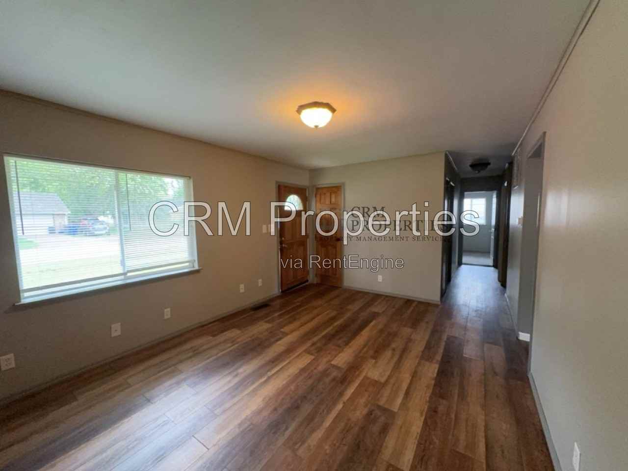 212 Southlea Dr - Photo 6 of 26