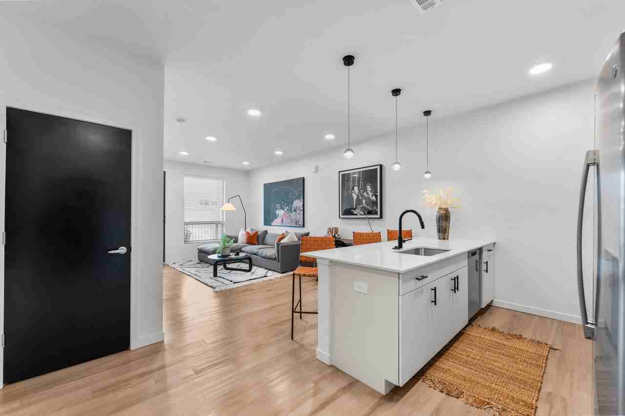Brookside Commons - Photo 6 of 50