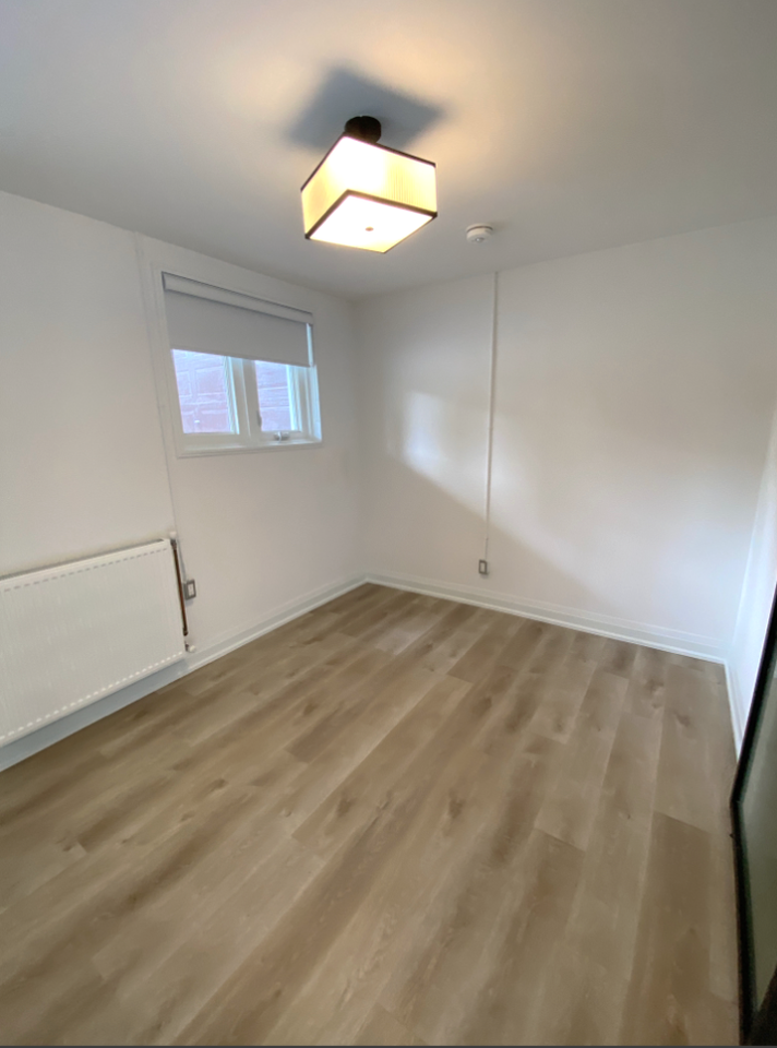 2520 Bloor St W #23 - Photo 5 of 22