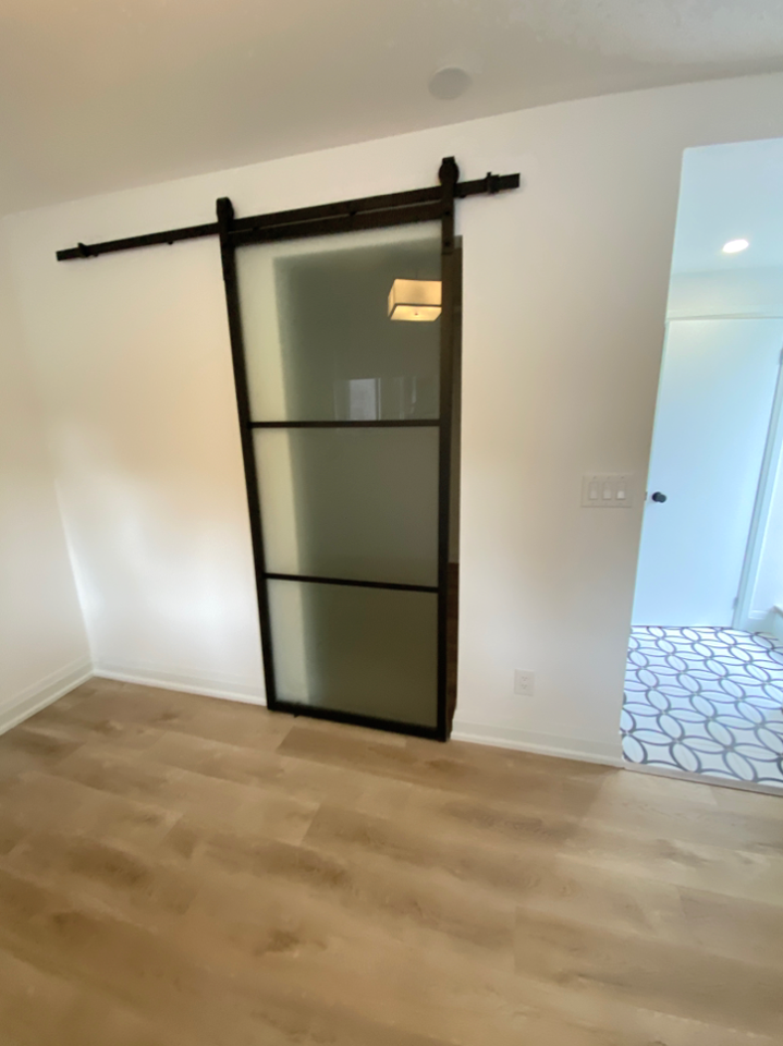 2520 Bloor St W #23 - Photo 7 of 22