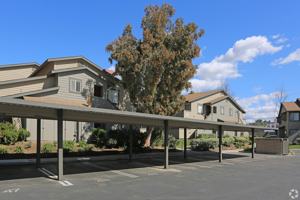 featured image of 1845 N Broadway
