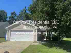 223 Julian Pond Ln - Photo 1 of 1