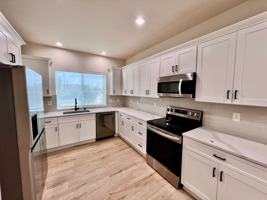 featured image of 3013 E 36th Ave