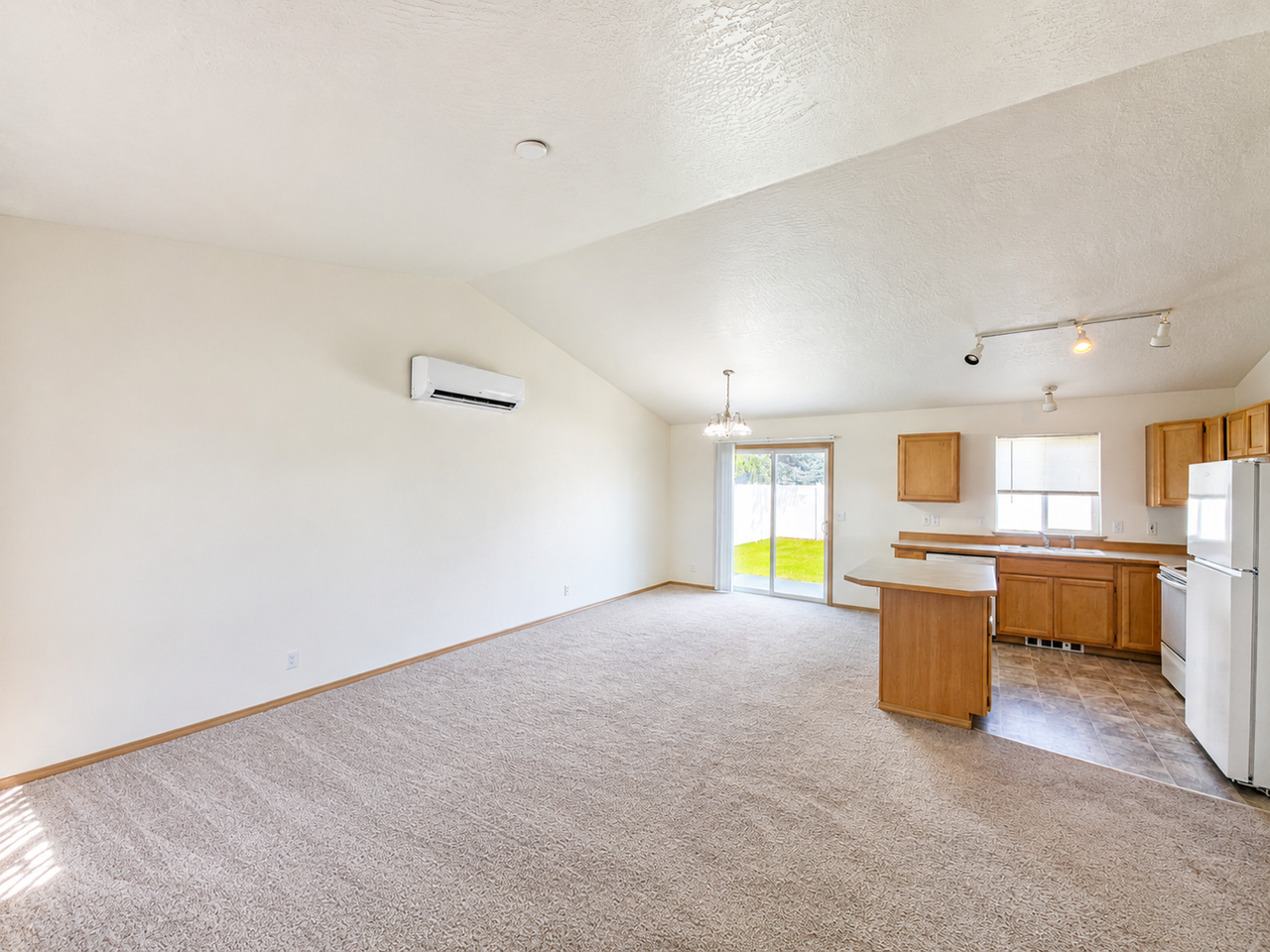 4937 W Palmwood Ln - Photo 2 of 15