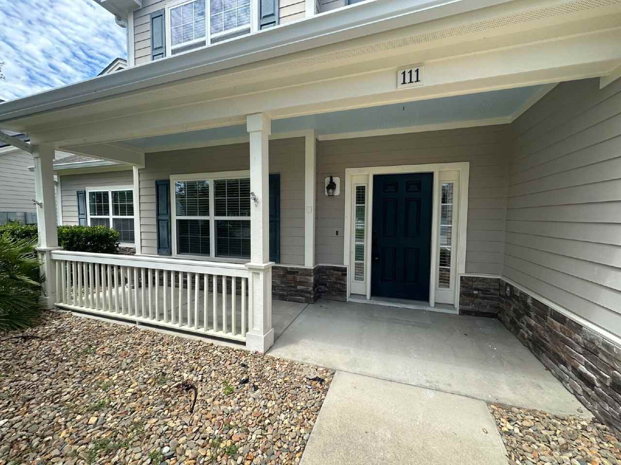 111 Grand Ct N - Photo 5 of 45