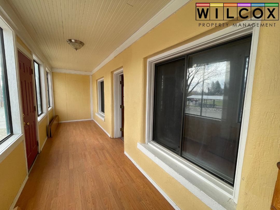 713 Acoma Pl #A - Photo 2 of 17