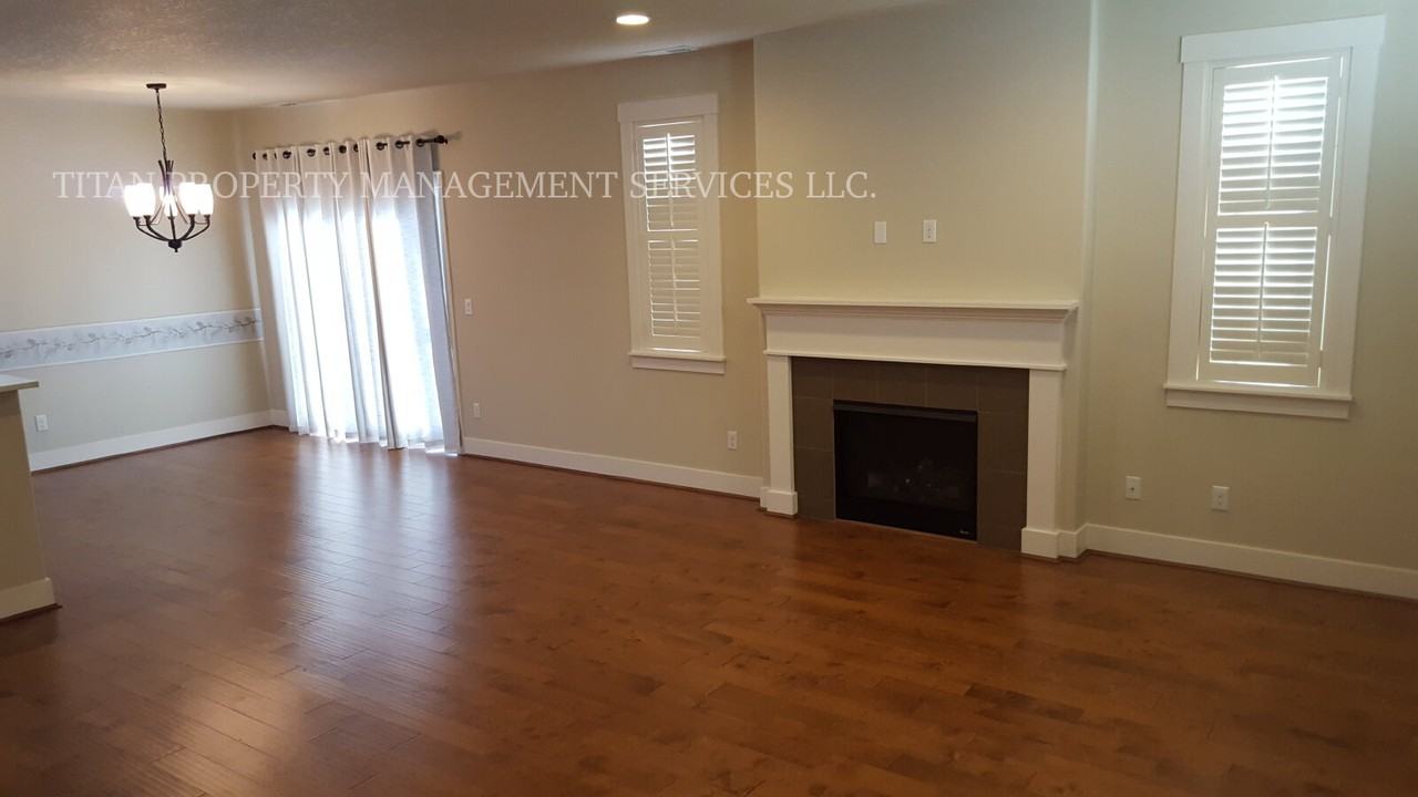 28686 Sw Geneva Loop - Photo 3 of 11