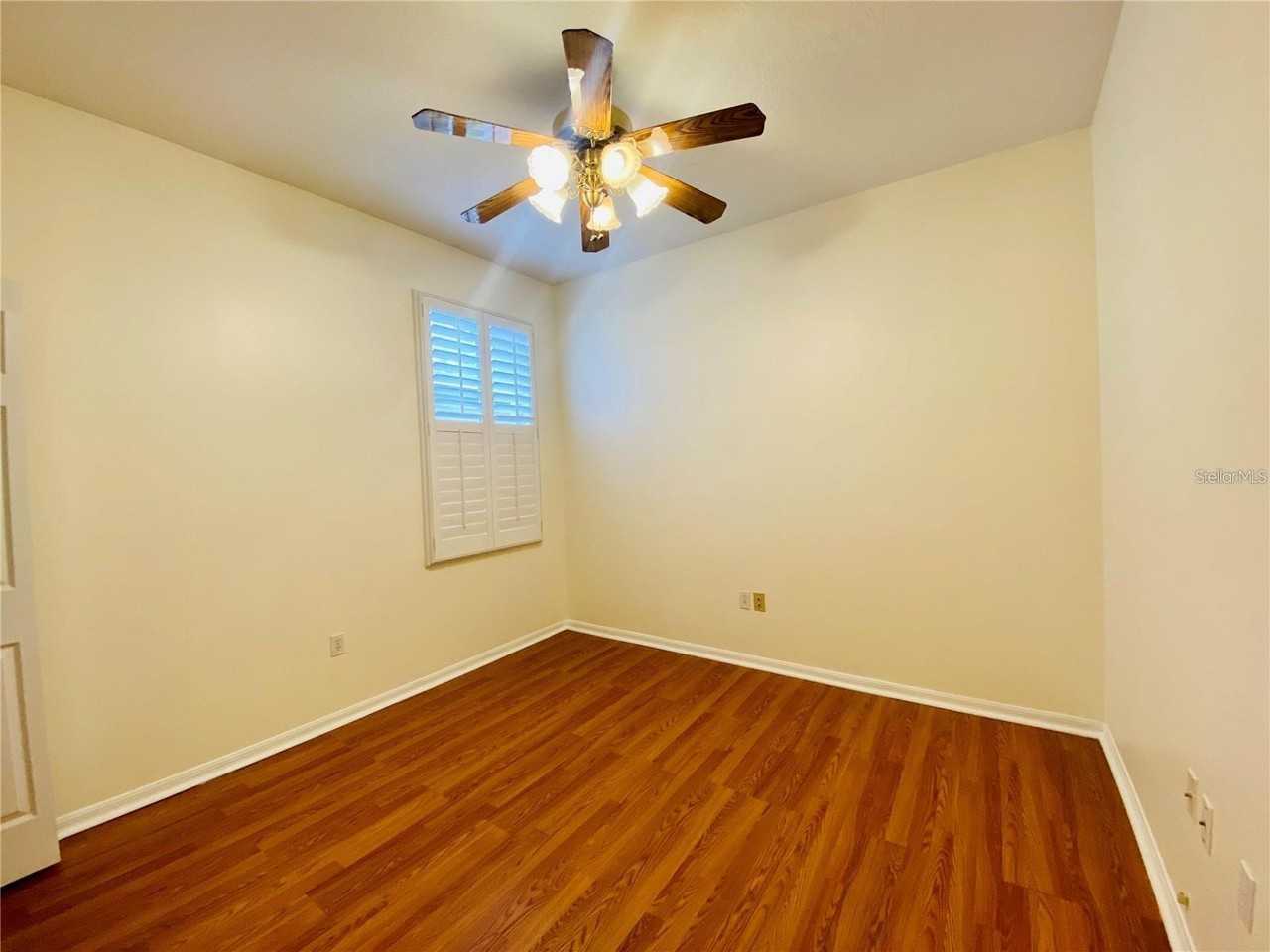 13920 Bluebird Pond Rd - Photo 7 of 21