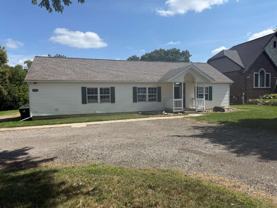 3090 Joslyn Rd - Photo 1 of 1
