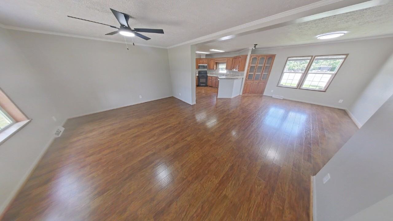 3090 Joslyn Rd - Photo 2 of 15