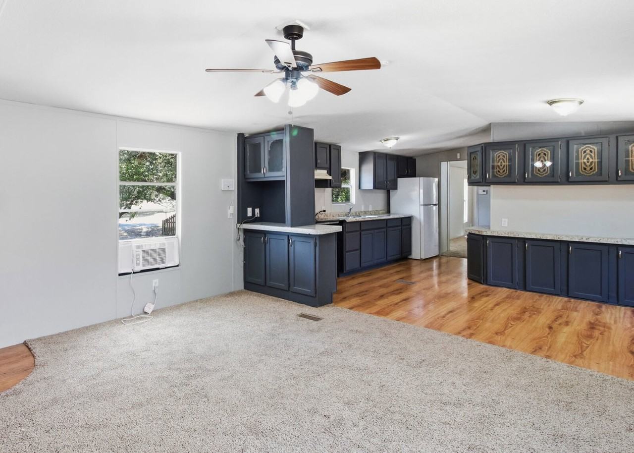 1250 Arcadia Dr - Photo 4 of 20