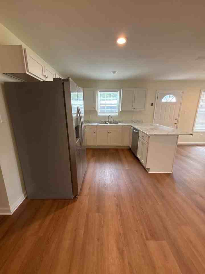 38 Honeysuckle Dr - Photo 3 of 13