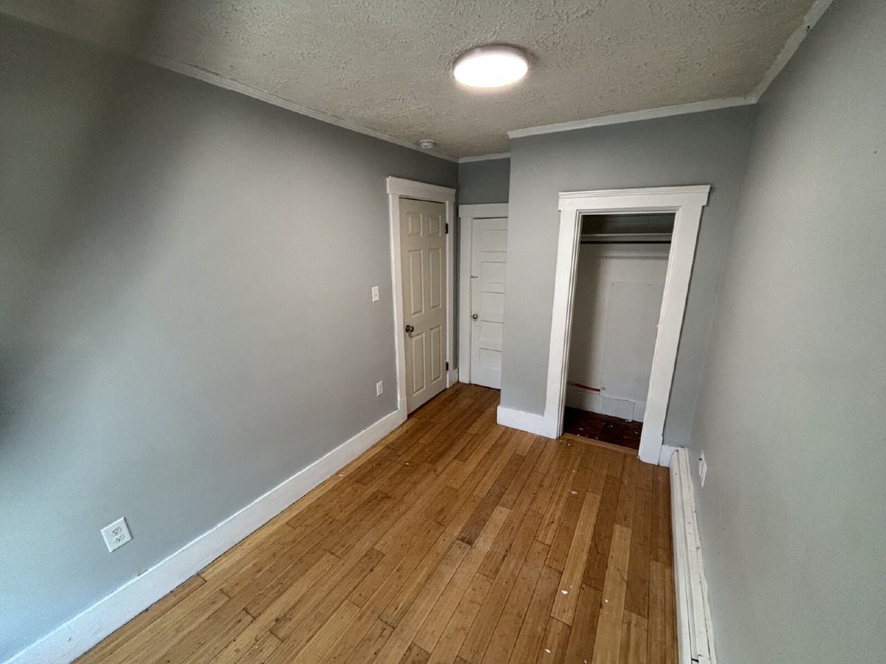 42 Spruce St #4 - Photo 5 of 13