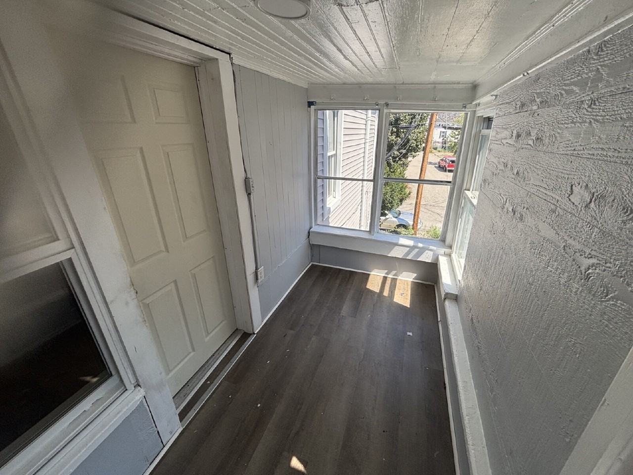 42 Spruce St #4 - Photo 6 of 13