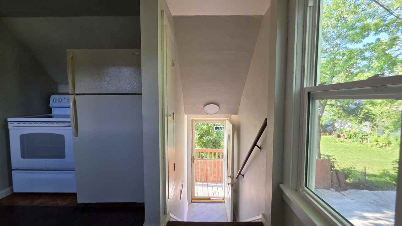 1115 N Richmond St - Photo 3 of 18