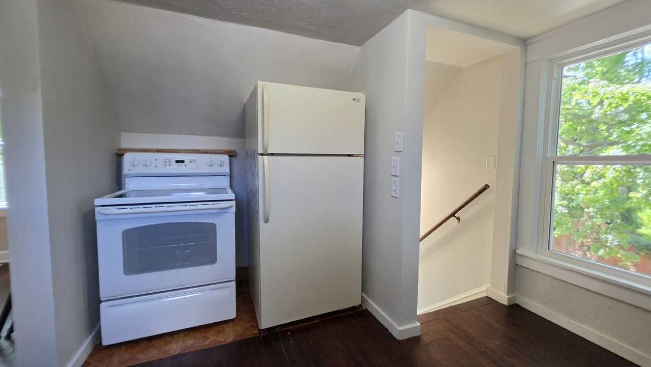 1115 N Richmond St - Photo 5 of 18