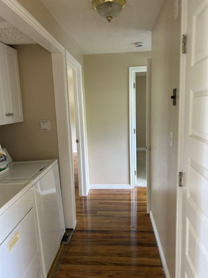 128 Fowler Ave #UP - Photo 7 of 15