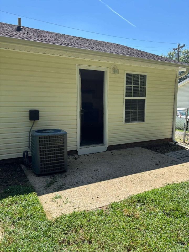 119 Gail St - Photo 2 of 6