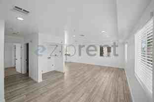 826 W 80th St - Photo 1 of 1