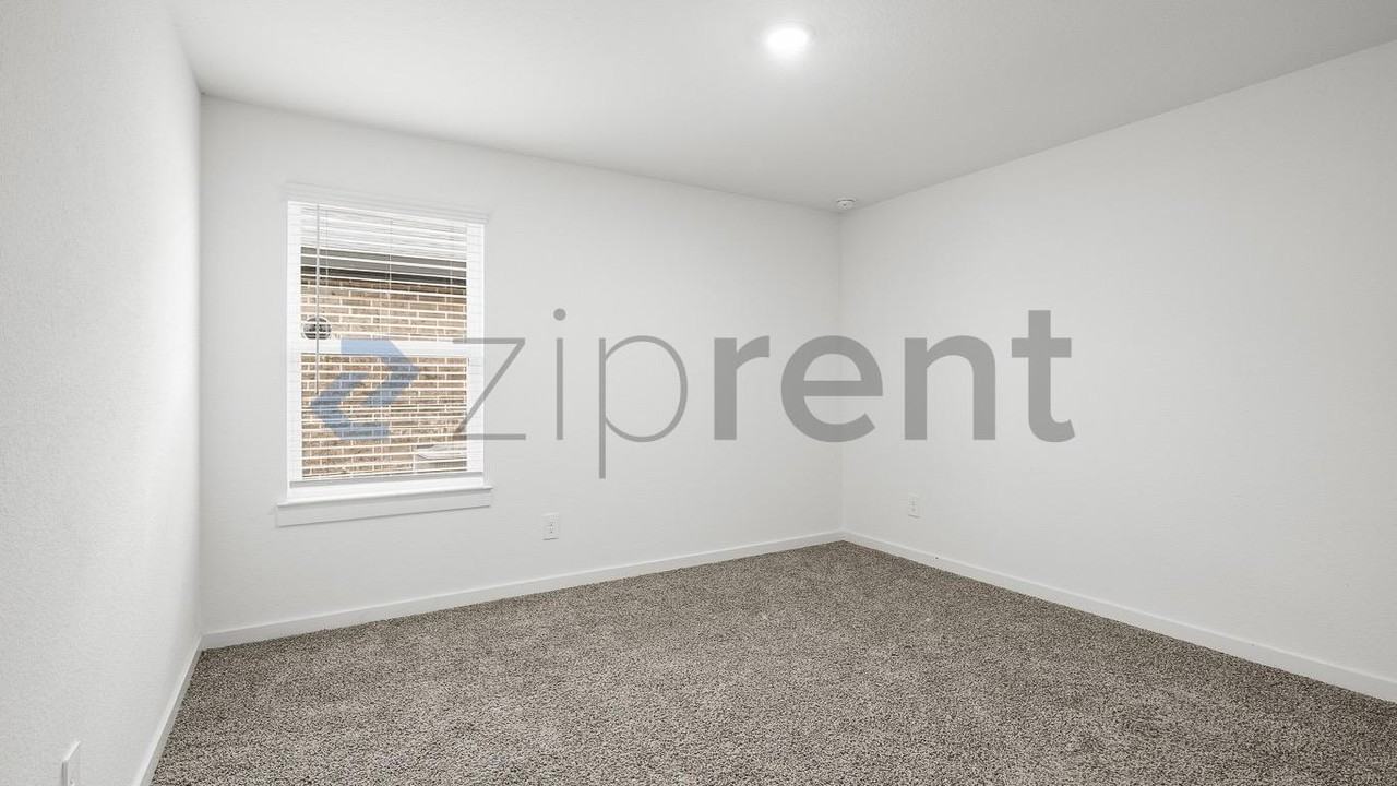 4318 Kircher Park Ln - Photo 7 of 24
