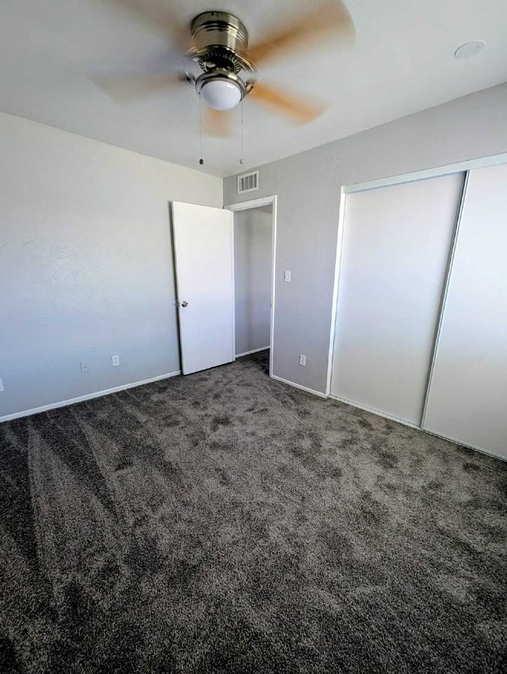 2640 W Coolidge St - Photo 5 of 14