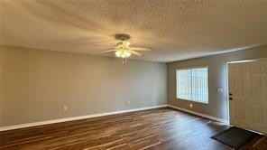 207 Winter Ridge Blvd Unit 4 - Photo 6 of 20