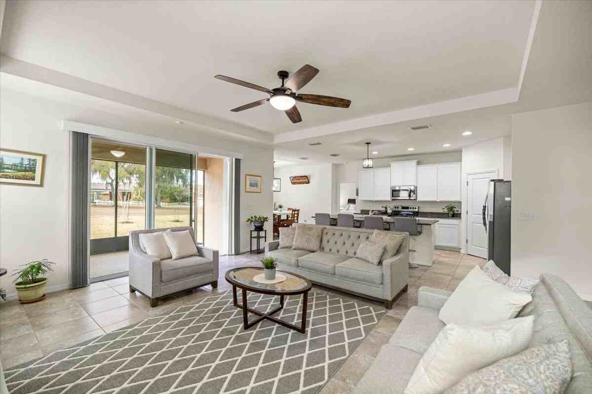 5608 Sw 50th Ct - Photo 7 of 37