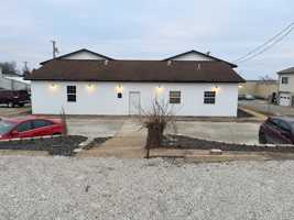 featured image of 1054 W Blaine St