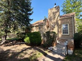 featured image of 3321 Central Ave