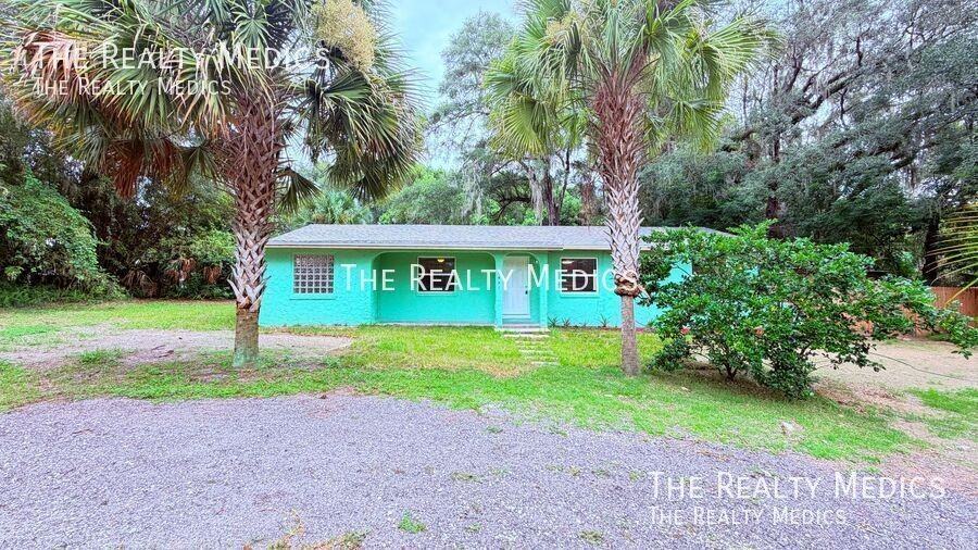 31061 Lochmore Cir - Photo 3 of 41