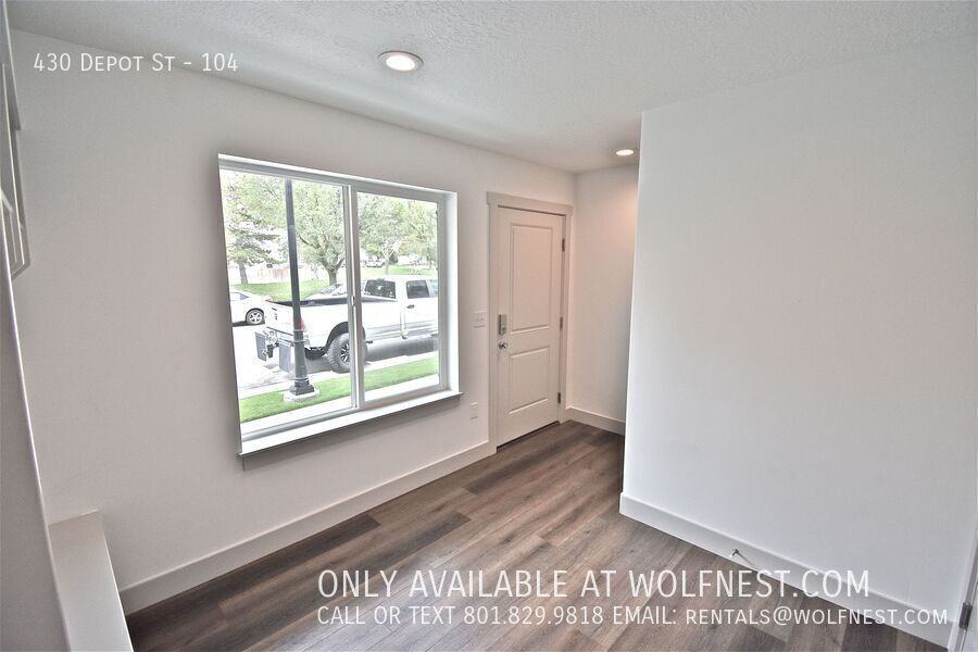 430 E Depot St #104 - Photo 3 of 29