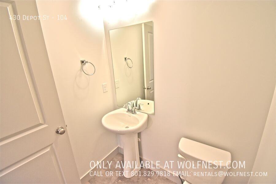 430 E Depot St #104 - Photo 7 of 29