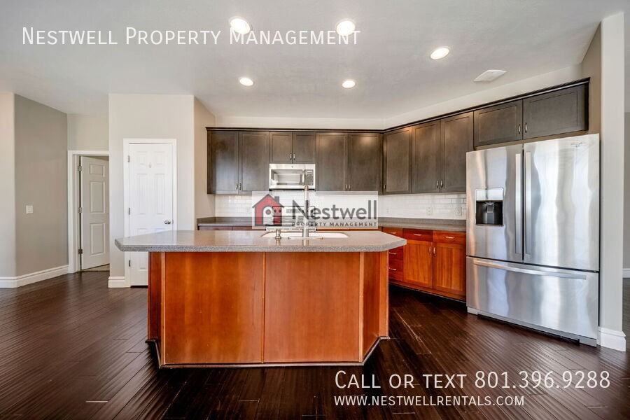 4703 W Firmont Dr - Photo 4 of 44