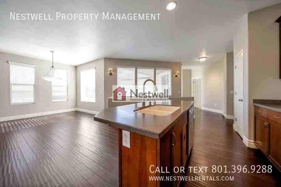 4703 W Firmont Dr - Photo 6 of 44