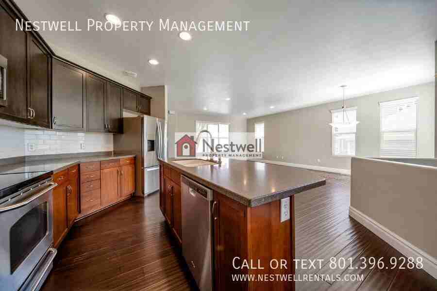 4703 W Firmont Dr - Photo 7 of 44