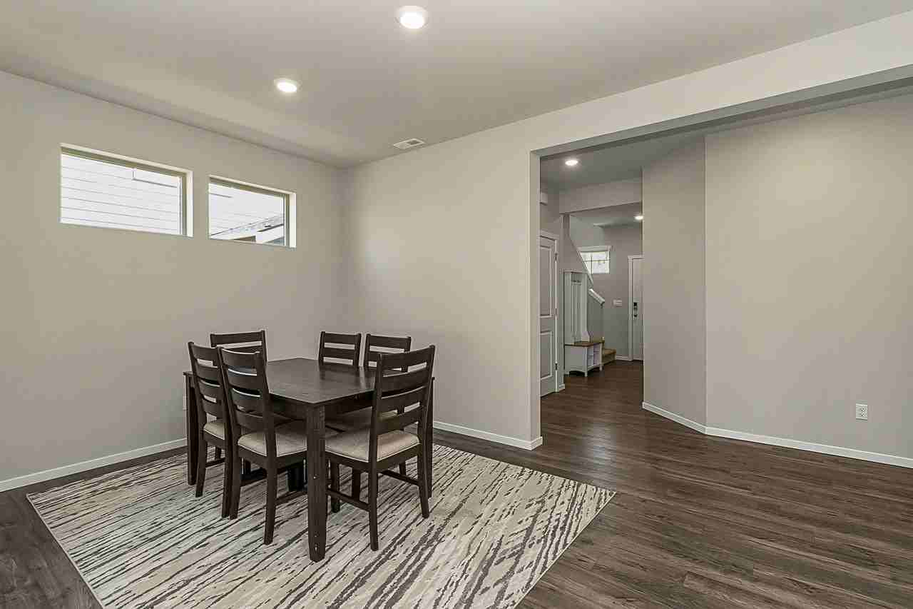 7405 281st St Nw #1 - Photo 4 of 26