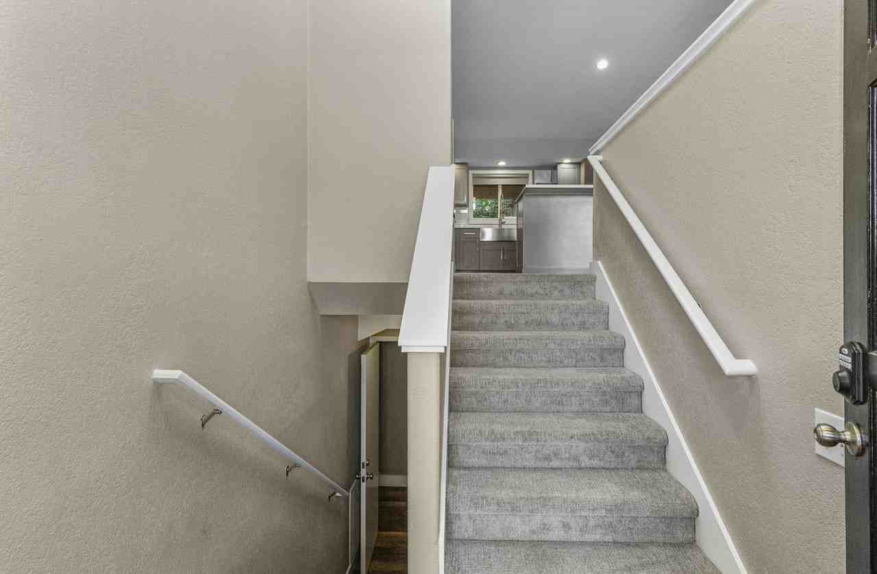 5604 219th Pl Sw #1 - Photo 4 of 40