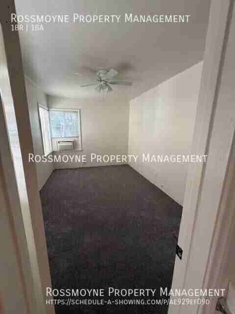 826 Fischer St #A - Photo 3 of 10