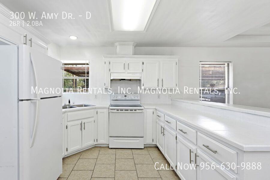 300 W Amy Dr #D - Photo 4 of 14