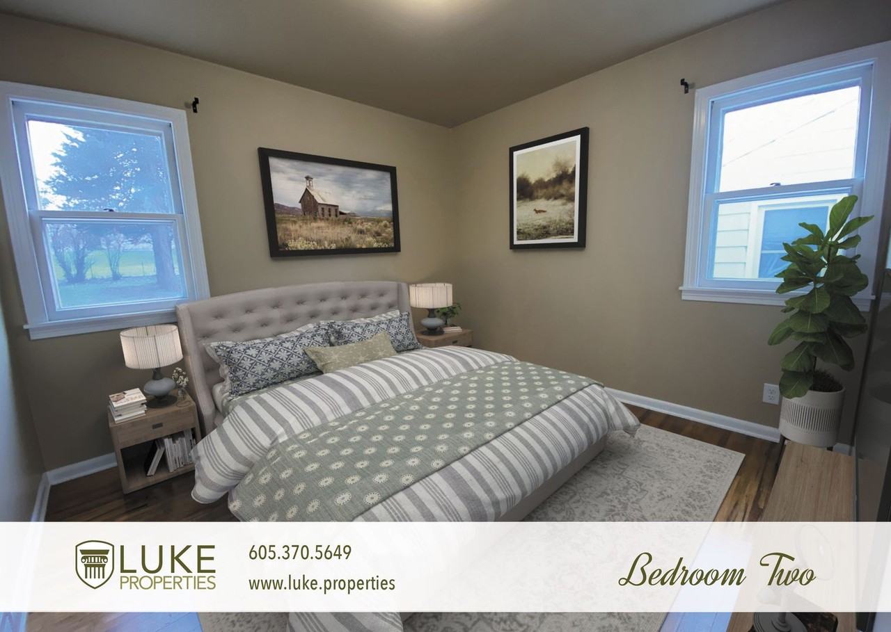 409 S Holly Ave - Photo 6 of 11