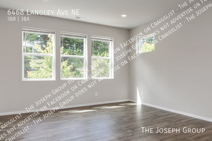 6468 Langley Ave Ne - Photo 2 of 38
