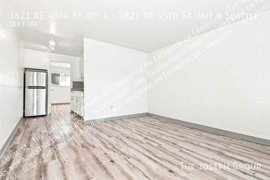 3821 Ne 45th St #4 - Photo 6 of 22