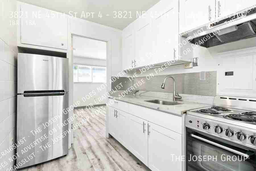 3821 Ne 45th St #4 - Photo 7 of 22