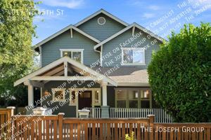 featured image of 4017 Ne 45th St