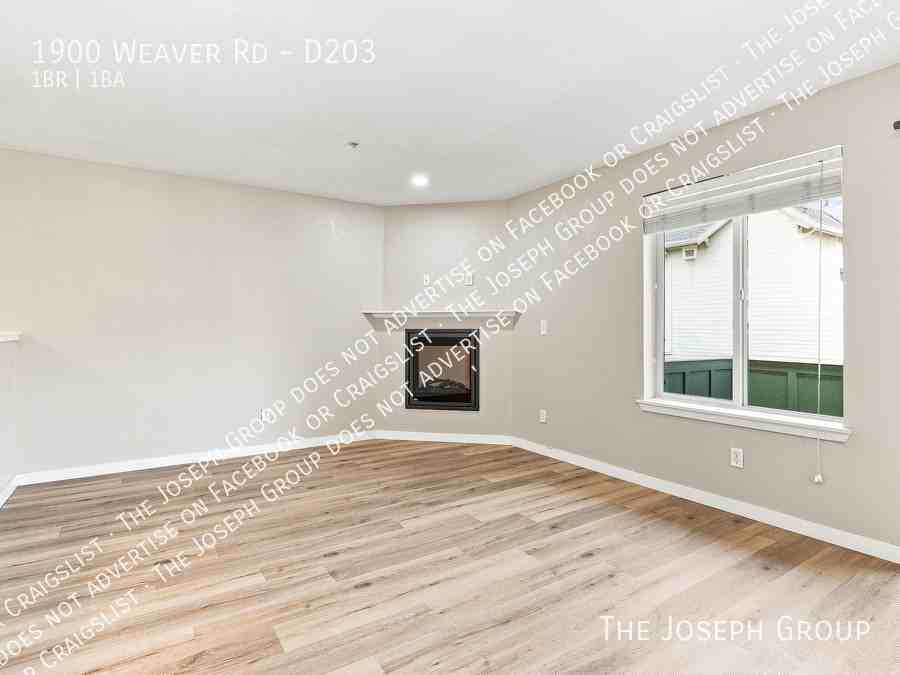 1900 Weaver Rd #D203 - Photo 5 of 23